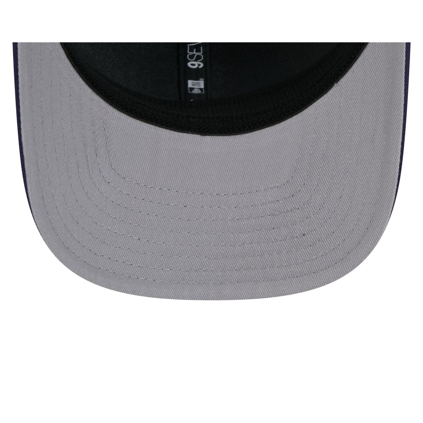 Winnipeg Jets Navy Team 9SEVENTY Trucker Hat