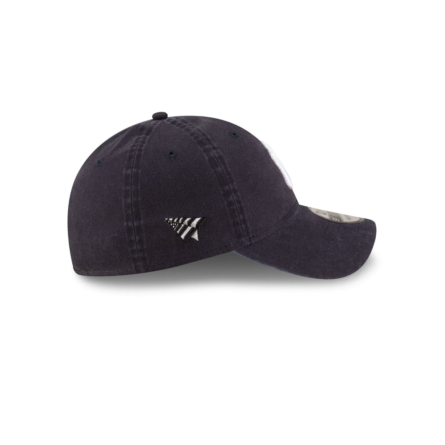 Paper Planes x New York Yankees Navy 9TWENTY Adjustable Hat