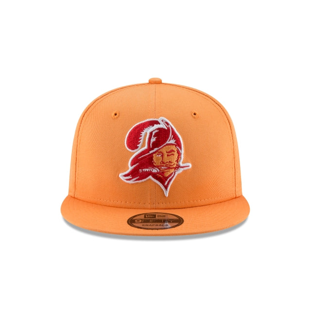 Tampa Bay Buccaneers Classic Logo 9FIFTY Snapback Hat