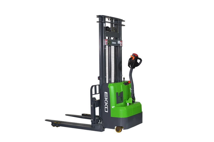 EKKO Lithium Straddle Stacker 3000 lb. Capacity 118" Height, Side Shift EB14CS-118Li EKKO Lithium Straddle Stacker 3000 lb. Capacity 118" Height, Side Shift EB14CS-118Li